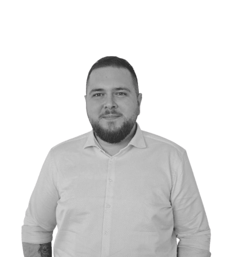 Silviu Manta Mentor Data Analyst Wantsome removebg preview