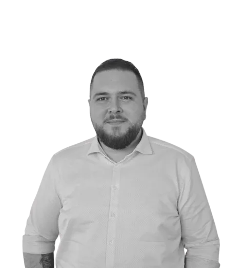Silviu Manta Mentor Data Analyst Wantsome removebg preview